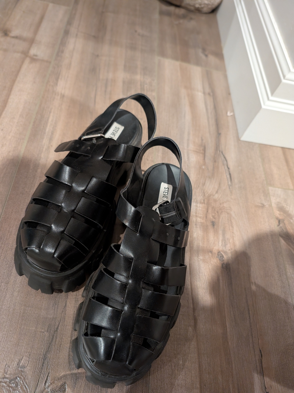 Steve Madden Black Leather Woven Slingback Sandals